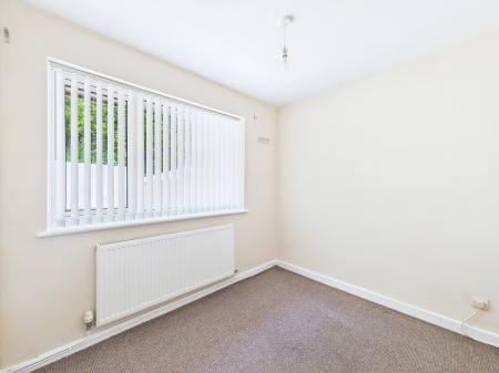 2 bedroom Semi-detached bungalow for sale in Heathfield Avenue, Thatto Heath, St Helens, WA9