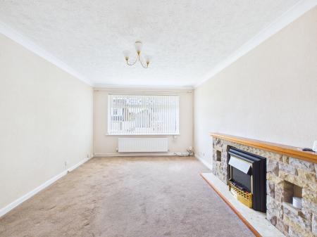 2 bedroom Semi-detached bungalow for sale in Heathfield Avenue, Thatto Heath, St Helens, WA9