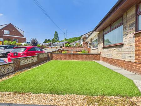 2 bedroom Semi-detached bungalow for sale in Heathfield Avenue, Thatto Heath, St Helens, WA9