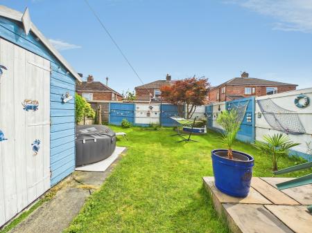 2 bedroom Semi-detached house for sale in Blaydon Grove, Nutgrove, St Helens, WA9