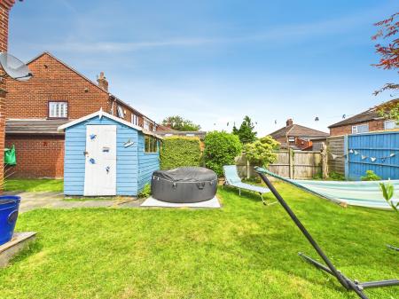 2 bedroom Semi-detached house for sale in Blaydon Grove, Nutgrove, St Helens, WA9