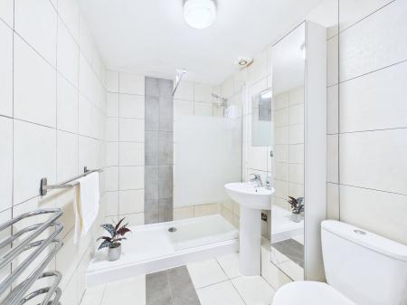 2 bedroom Flat for sale in Medway Court, Parr, St Helens, WA9