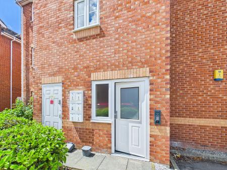 2 bedroom Flat for sale in Medway Court, Parr, St Helens, WA9