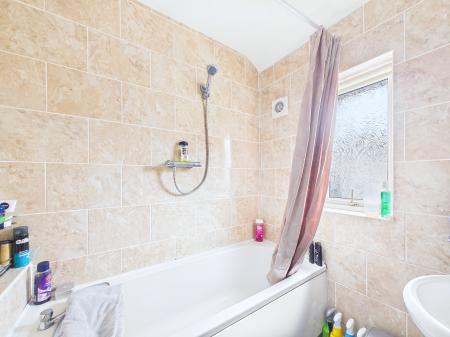 2 bedroom Terraced House for sale in Hewitt Avenue, Eccleston, St Helens, WA10
