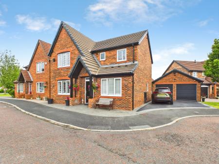 4 bedroom Detached house for sale in Dovecote Drive, Haydock, WA11