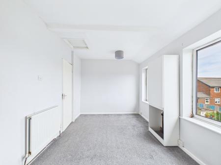 2 bedroom Terraced House for sale in Elephant Lane, Thatto Heath, St Helens, WA9