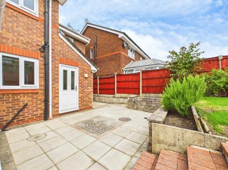 3 bedroom Semi-detached house for sale in Little Delph, Haydock, WA11