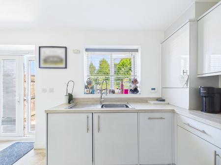 3 bedroom Semi-detached house for sale in Chelford Road, Eccleston, St Helens, WA10