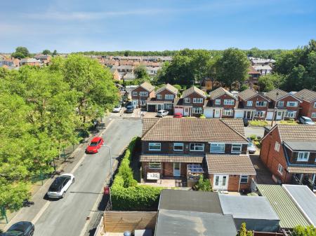 3 bedroom Semi-detached house for sale in Shirebourne Avenue, Haresfinch, St Helens, WA11