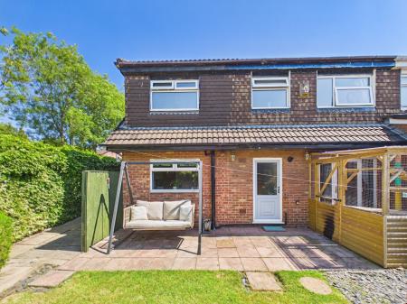 3 bedroom Semi-detached house for sale in Shirebourne Avenue, Haresfinch, St Helens, WA11