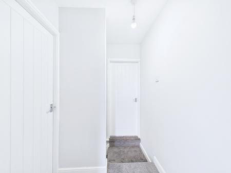 2 bedroom Terraced House for sale in Clipsley Lane, Haydock, WA11
