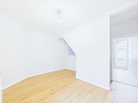 2 bedroom Terraced House for sale in Clipsley Lane, Haydock, WA11