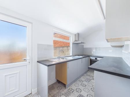 2 bedroom Terraced House for sale in Clipsley Lane, Haydock, WA11