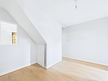 2 bedroom Terraced House for sale in Clipsley Lane, Haydock, WA11