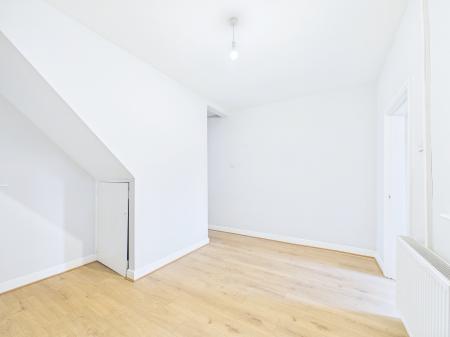2 bedroom Terraced House for sale in Clipsley Lane, Haydock, WA11