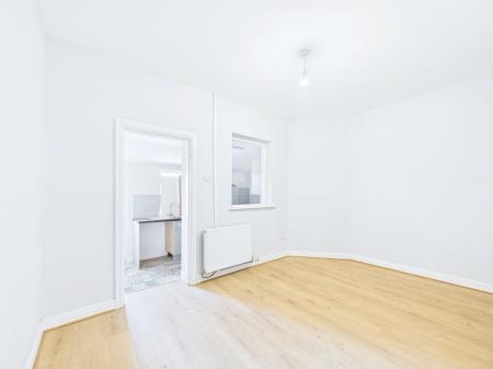 2 bedroom Terraced House for sale in Clipsley Lane, Haydock, WA11