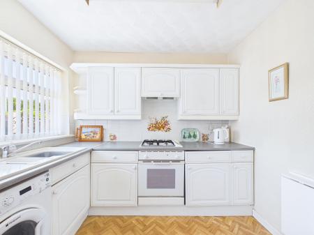 2 bedroom Bungalow for sale in Moore Drive, Haydock, WA11