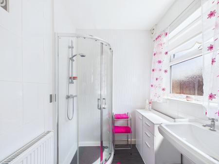 2 bedroom Bungalow for sale in Woburn Close, Haydock, WA11