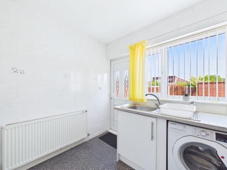2 bedroom Bungalow for sale in Woburn Close, Haydock, WA11