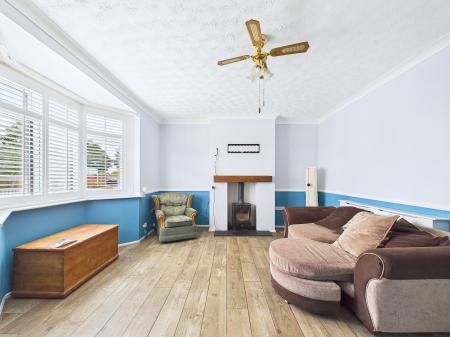 4 bedroom Semi-detached house for sale in Central Drive, Haydock, WA11