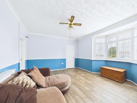 4 bedroom Semi-detached house for sale in Central Drive, Haydock, WA11