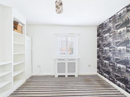 4 bedroom Semi-detached house for sale in Central Drive, Haydock, WA11