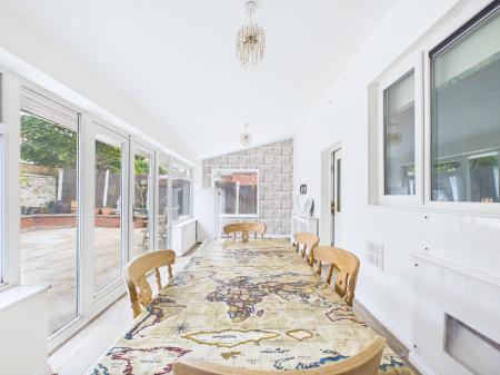 4 bedroom Semi-detached house for sale in Central Drive, Haydock, WA11