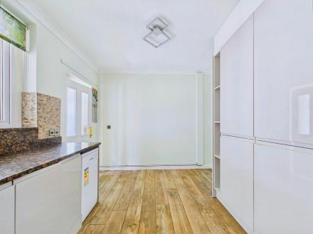 4 bedroom Semi-detached house for sale in Central Drive, Haydock, WA11