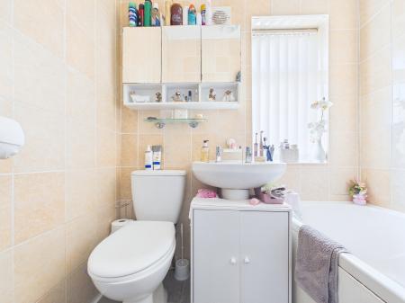 3 bedroom Terraced House for sale in Norcliffe Road, Rainhill, St Helens, L35