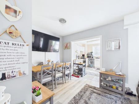 3 bedroom Terraced House for sale in Norcliffe Road, Rainhill, St Helens, L35