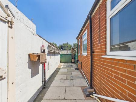 2 bedroom Terraced House for sale in Berrys Lane, Parr, St Helens, WA9