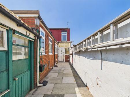 2 bedroom Terraced House for sale in Berrys Lane, Parr, St Helens, WA9
