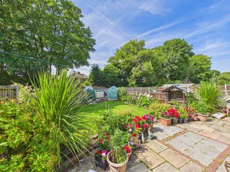 3 bedroom Semi-detached house for sale in Regal Drive, Windle, St Helens, WA10