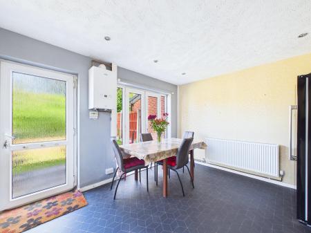 2 bedroom Semi-detached house for sale in Derby Street, Newton-le-Willows, WA12