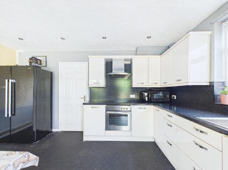 2 bedroom Semi-detached house for sale in Derby Street, Newton-le-Willows, WA12