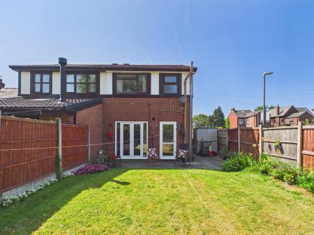 2 bedroom Semi-detached house for sale in Derby Street, Newton-le-Willows, WA12