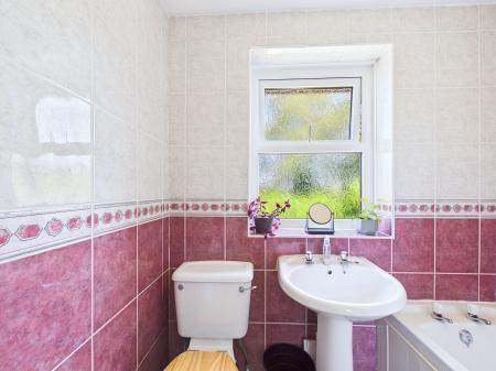 2 bedroom Semi-detached house for sale in Derby Street, Newton-le-Willows, WA12