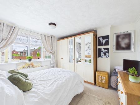 3 bedroom Terraced House for sale in Marsland Grove, Sutton, St Helens, WA9