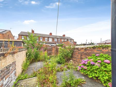 2 bedroom Terraced House for sale in Malvern Road, Parr, St Helens, WA9