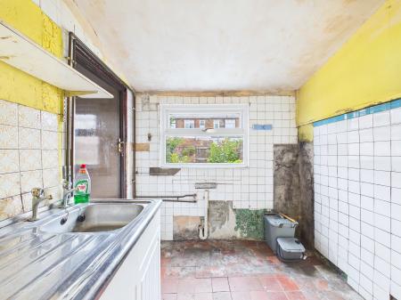 2 bedroom Terraced House for sale in Malvern Road, Parr, St Helens, WA9