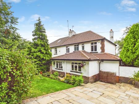 Grange Drive, Eccleston Hill, St Helens, WA10