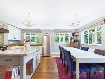 4 bedroom Semi-detached house for sale in Grange Drive, Eccleston Hill, St Helens, WA10