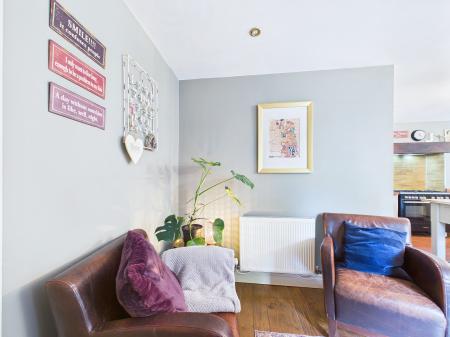 4 bedroom Semi-detached house for sale in Grange Drive, Eccleston Hill, St Helens, WA10