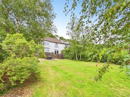 4 bedroom Semi-detached house for sale in Grange Drive, Eccleston Hill, St Helens, WA10