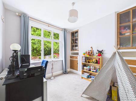 4 bedroom Semi-detached house for sale in Grange Drive, Eccleston Hill, St Helens, WA10
