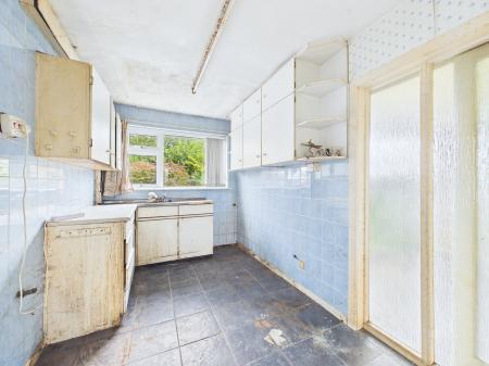 3 bedroom Semi-detached house for sale in Chain Lane, Laffak, St Helens, WA11