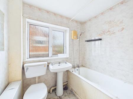 3 bedroom Semi-detached house for sale in Chain Lane, Laffak, St Helens, WA11