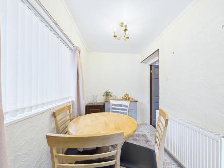3 bedroom Semi-detached house for sale in Hillside Close, Billinge, Billinge, WN5