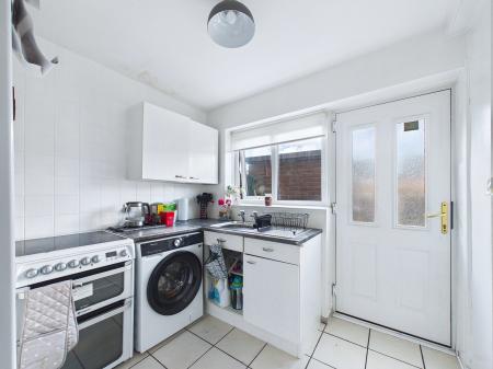 2 bedroom Town house for sale in Basildon Close, Thatto Heath, St Helens, WA9