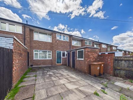2 bedroom Town house for sale in Basildon Close, Thatto Heath, St Helens, WA9